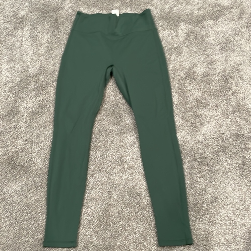 EC Fabletics Motion 365 Forest Green Leggings - Size Medium